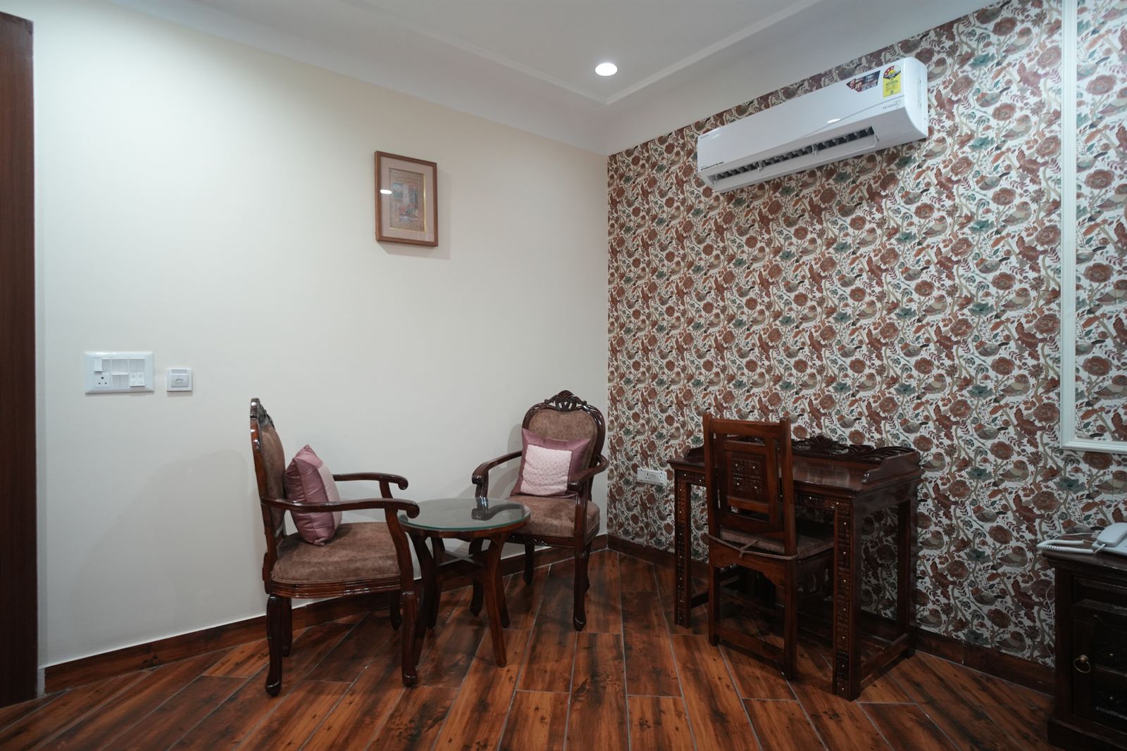 Executive Deluxe Luxury AC Room