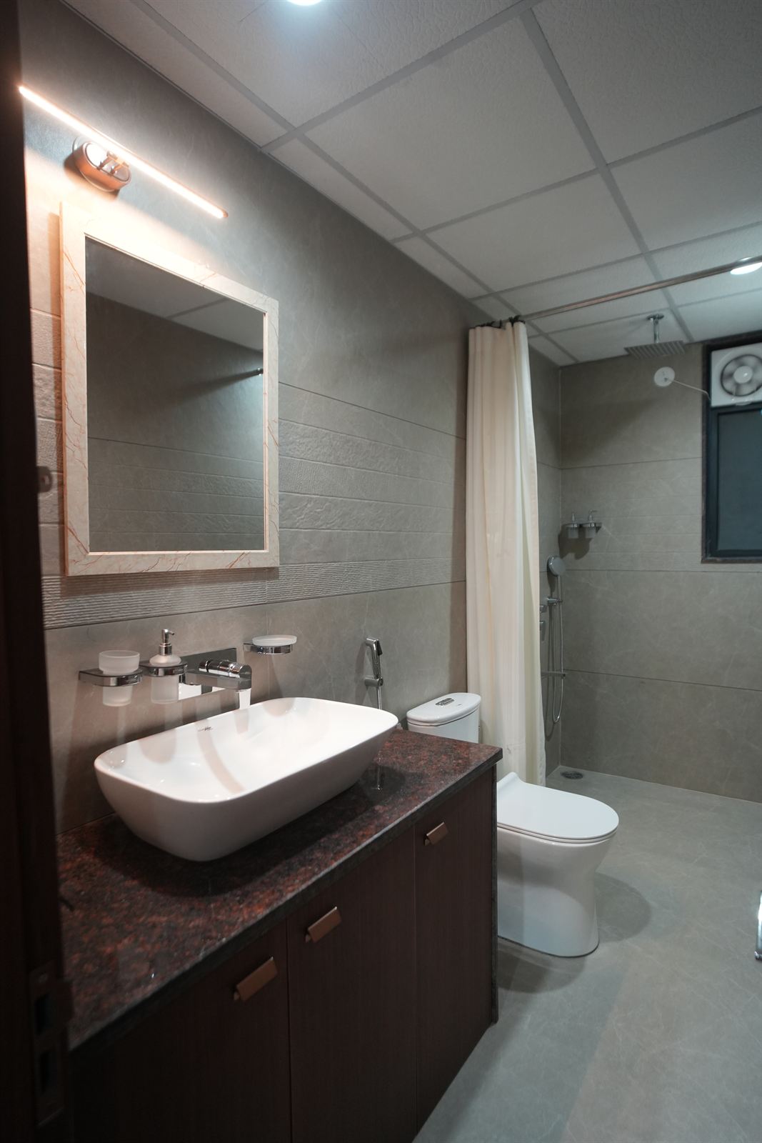 Executive Deluxe Luxury AC Room